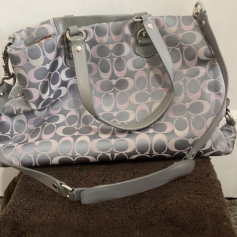 Coach purse - Picture 6 of 6